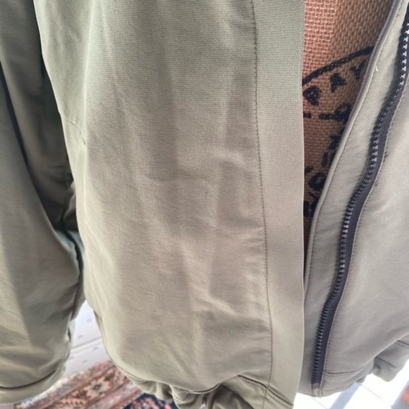 Mountain Hardwear Primaloft Jacket Olive - Picture 4 of 8